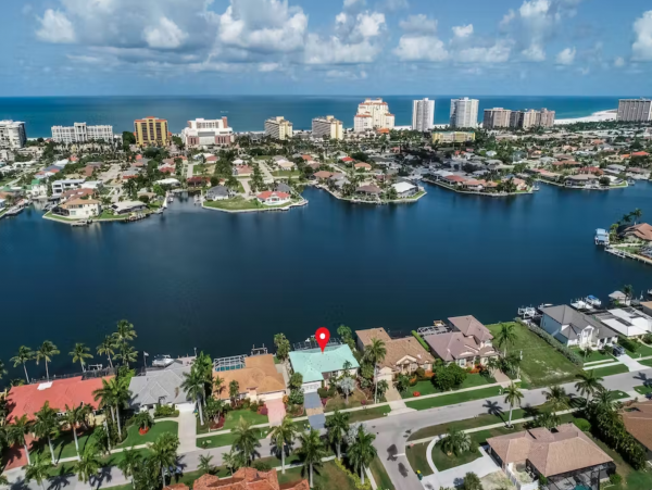 Marco Island Three Bedroom Home Pool & Dock